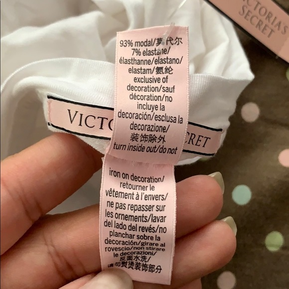 NWT Victoria’s Secret White “Angel” Tank Top - Picture 9 of 10